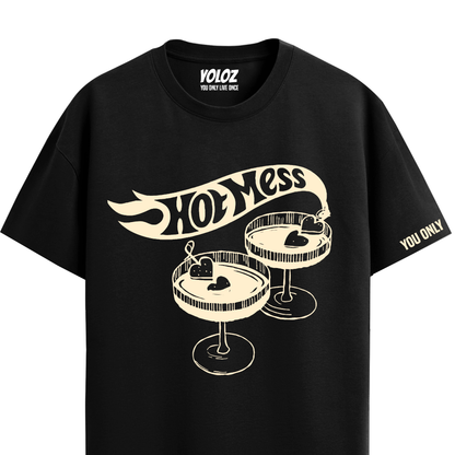 HOT MESS BLACK REGULAR FIT T-SHIRT